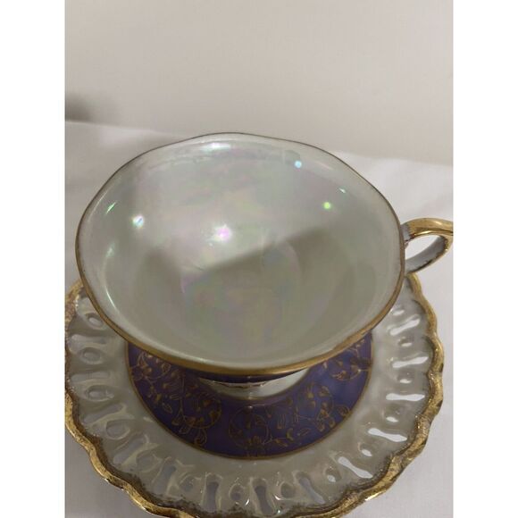 Vintage KPM Japan Lusterware Periwinkle Footed Tea Cup and‎ Saucer Luminous - Picture 2 of 7